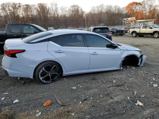 1N4BL4CV4RN425290 2024 2024 Nissan Altima- SR 3