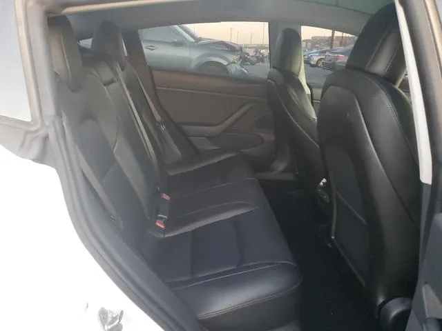 5YJ3E1EA2KF425200 2019 2019 Tesla MODEL 3 10