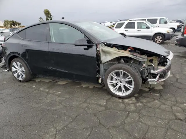 7SAYGDEE0RF069797 2024 2024 Tesla MODEL Y 4