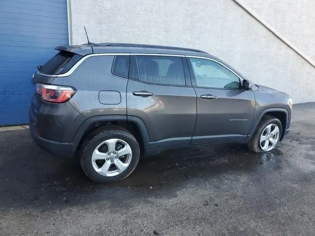 3C4NJDBB1KT670056 2019 2019 Jeep Compass- Latitude 3