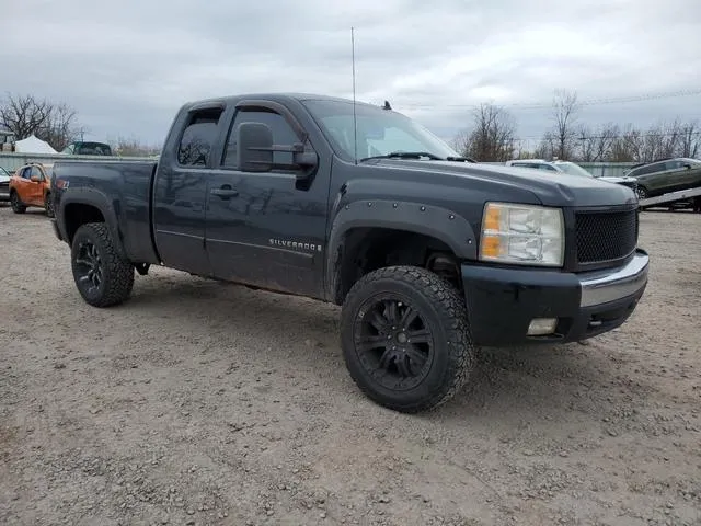 1GCEK19068Z262752 2008 2008 Chevrolet Silverado- K1500 4