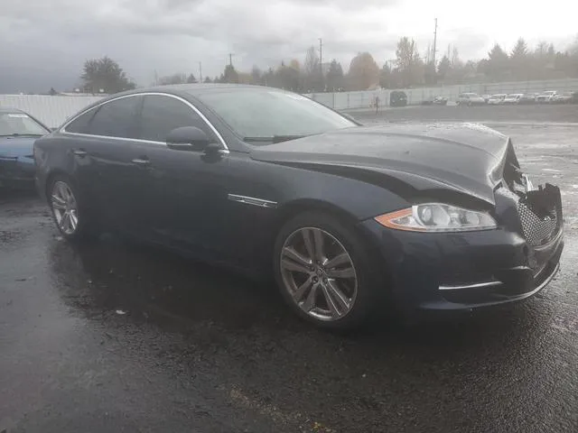 SAJWA1CB7CLV28522 2012 2012 Jaguar XJ 4