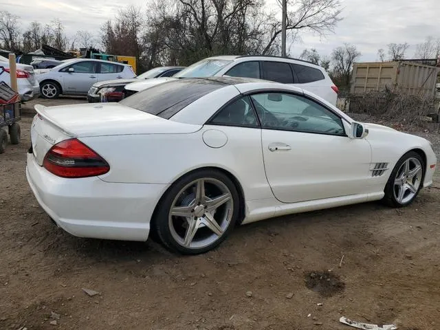 WDBSK7BA4BF163119 2011 2011 Mercedes-Benz SL-Class- 550 3