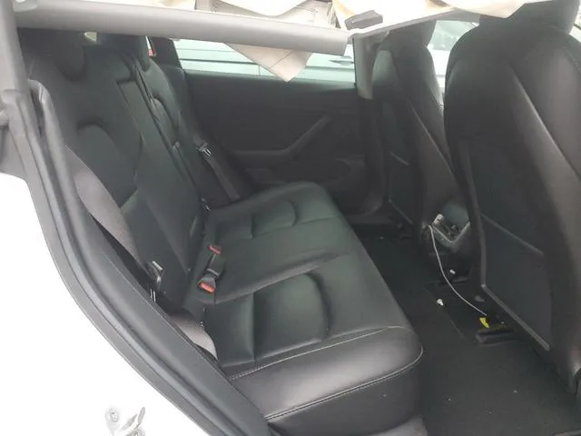 5YJ3E1EA9JF108237 2018 2018 Tesla MODEL 3 10