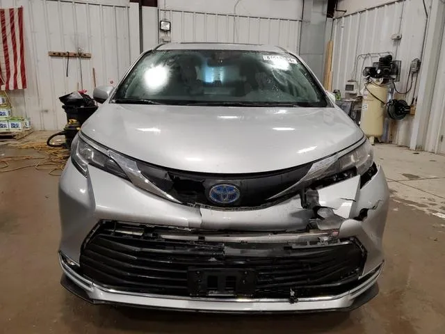 5TDJSKFC3PS093292 2023 2023 Toyota Sienna- Xle 5