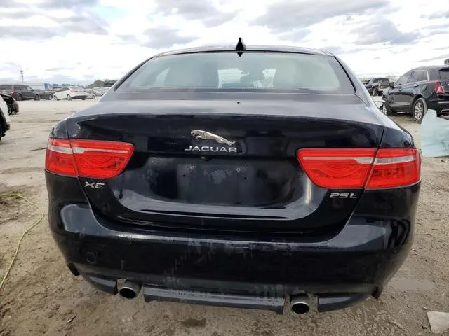 SAJAR4FX7JCP22640 2018 2018 Jaguar XE 6