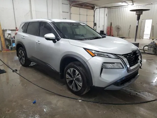 JN8AT3BA1MW008697 2021 2021 Nissan Rogue- SV 4