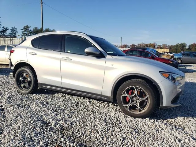 ZASPAKBN0N7D38987 2022 2022 Alfa Romeo Stelvio- TI 4