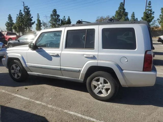 1J8HH48K28C115453 2008 2008 Jeep Commander- Sport 2