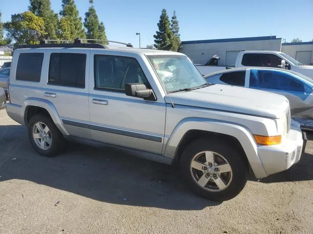 1J8HH48K28C115453 2008 2008 Jeep Commander- Sport 4