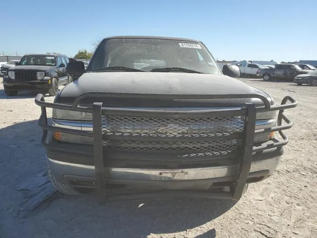 1GNEC16ZX2J136066 2002 2002 Chevrolet Suburban- C1500 5