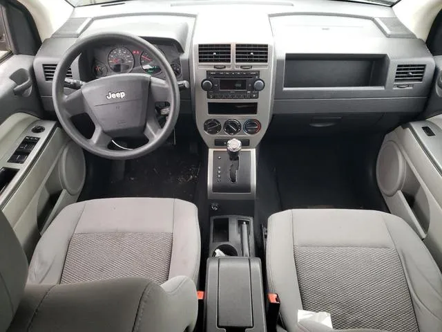 1J8FT470X7D261453 2007 2007 Jeep Compass 8