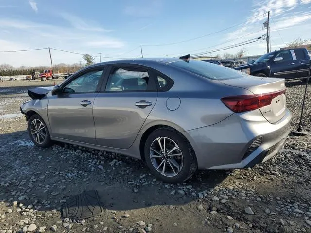 3KPF24AD4PE527358 2023 2023 KIA Forte- LX 2