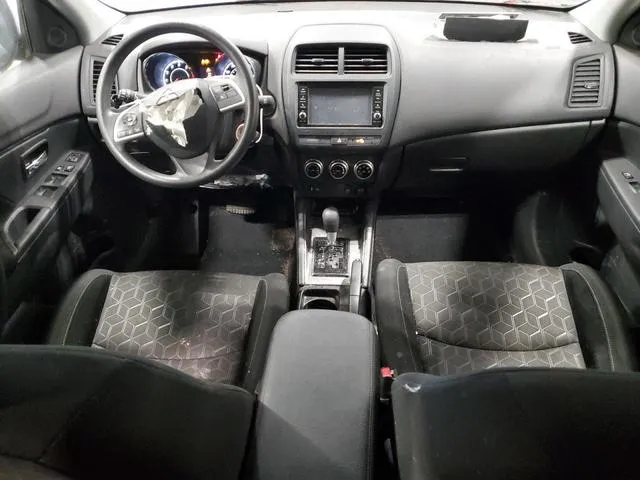 JA4ARUAU3RU002859 2024 2024 Mitsubishi Outlander- S/Se 8