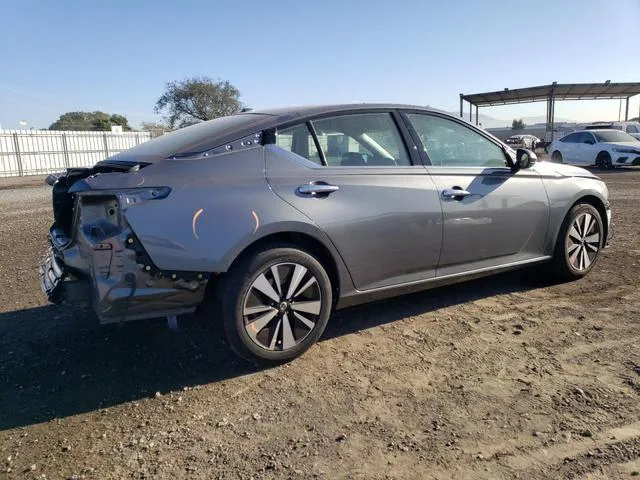 1N4BL4DV3KC121920 2019 2019 Nissan Altima- SV 3