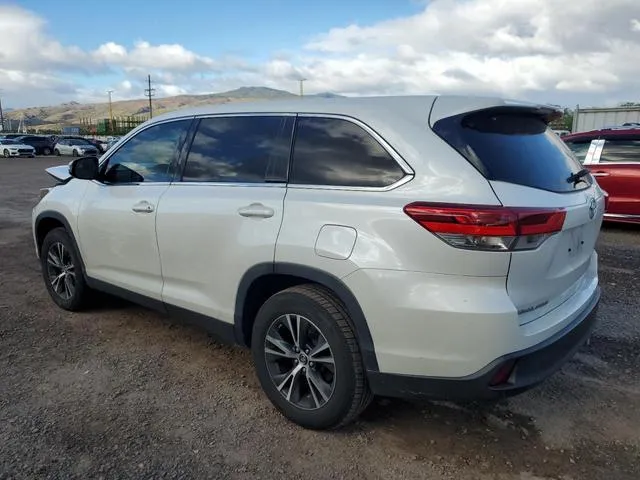 5TDZZRFH8KS345016 2019 2019 Toyota Highlander- LE 2