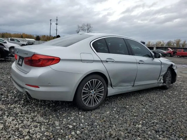 WBAJR7C03LWW73068 2020 2020 BMW 5 Series- 530 XI 3