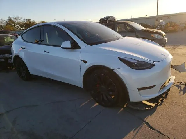 7SAYGDEFXNF461477 2022 2022 Tesla MODEL Y 4