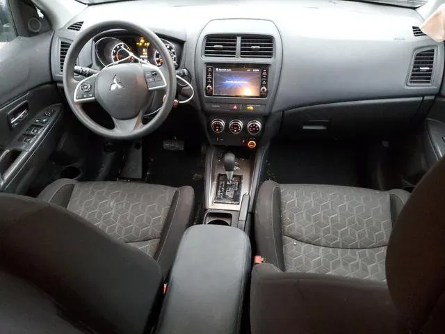 JA4ARUAU6NU014238 2022 2022 Mitsubishi Outlander- ES 8