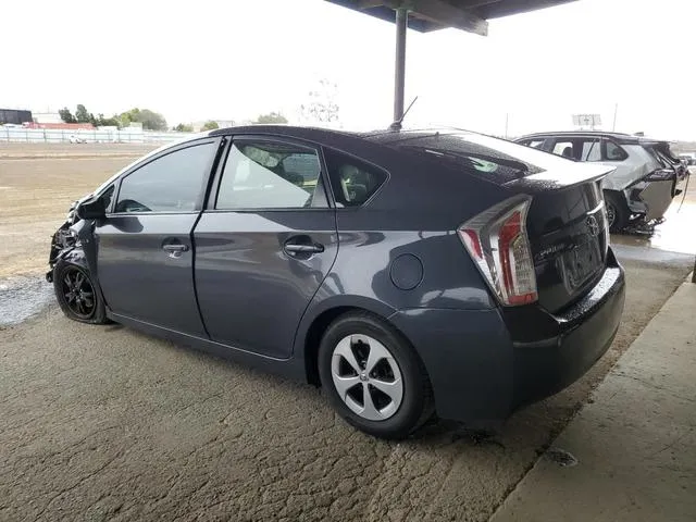 JTDKN3DUXF0475527 2015 2015 Toyota Prius 2