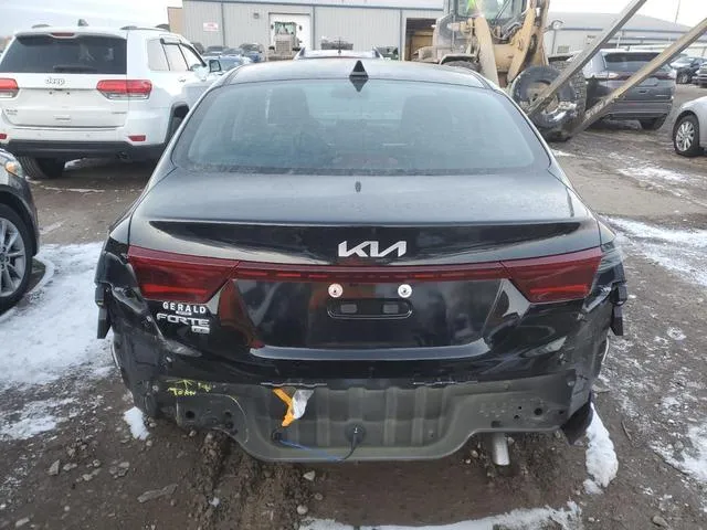 3KPF24AD5PE677429 2023 2023 KIA Forte- LX 6