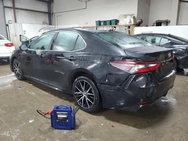 4T1G11AK7MU537637 2021 2021 Toyota Camry- SE 2