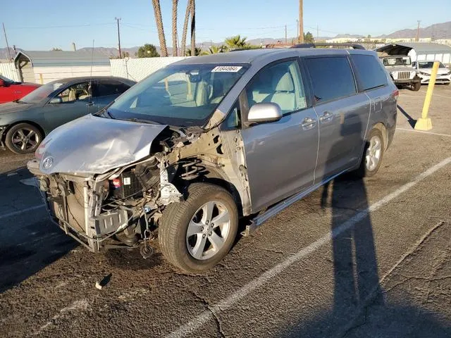 5TDKK3DC1CS212755 2012 2012 Toyota Sienna- LE 1