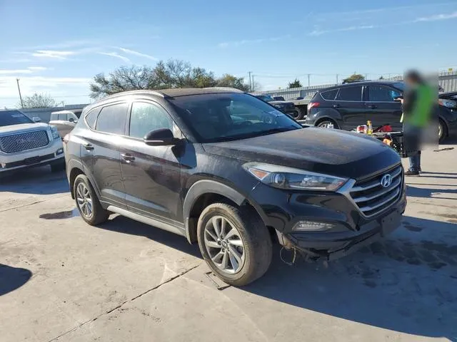 KM8J33A43JU819914 2018 2018 Hyundai Tucson- Sel 4