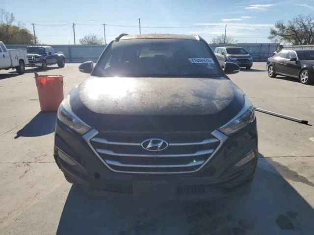 KM8J33A43JU819914 2018 2018 Hyundai Tucson- Sel 5