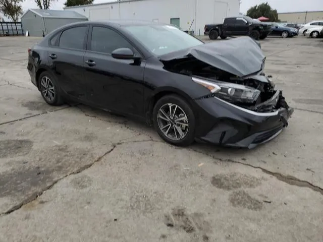 3KPF24AD7PE622903 2023 2023 KIA Forte- LX 4