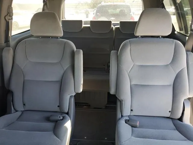 5FNRL3H23AB046656 2010 2010 Honda Odyssey- LX 10