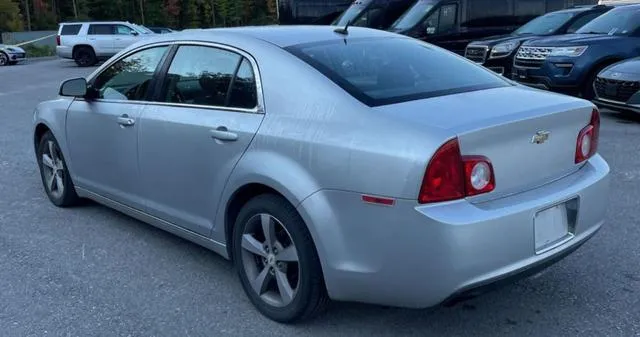 1G1ZC5E10BF136067 2011 2011 Chevrolet Malibu- 1LT 3