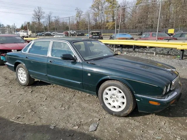 SAJHX1241WC839104 1998 1998 Jaguar XJ8 4