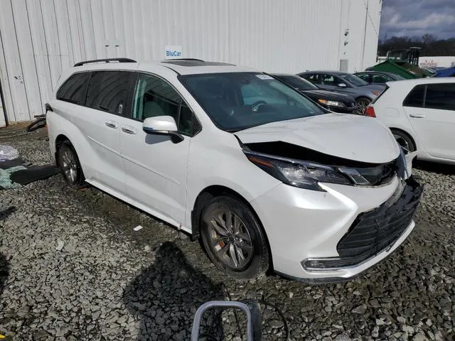 5TDYSKFC0NS055532 2022 2022 Toyota Sienna- Xle 4