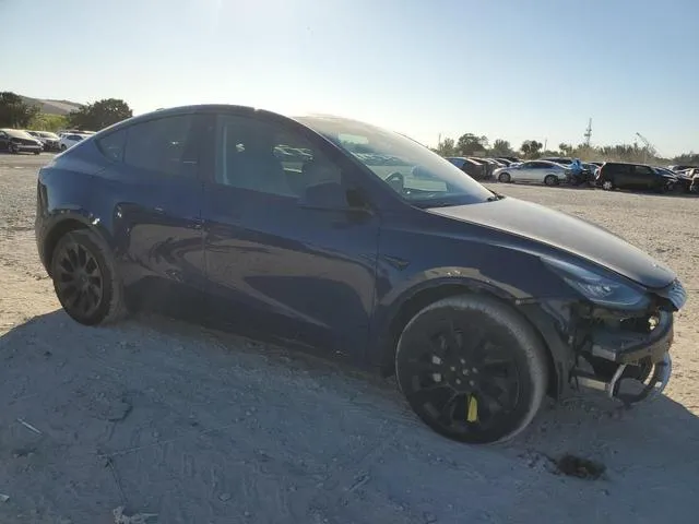 5YJYGDEE6MF263661 2021 2021 Tesla MODEL Y 4