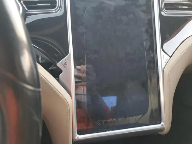 5YJSA1E17FF118585 2015 2015 Tesla MODEL S 9