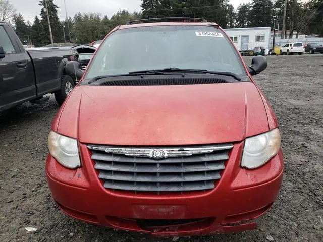 2C4GP44R15R140744 2005 2005 Chrysler Town and Country- LX 5