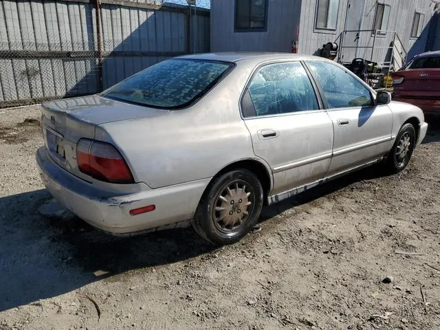 1HGCD5655TA106011 1996 1996 Honda Accord- EX 3