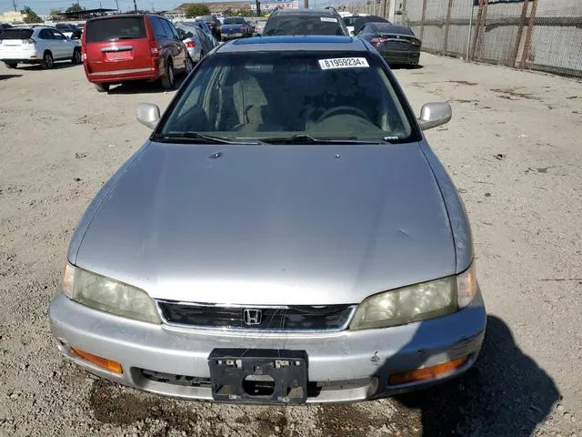 1HGCD5655TA106011 1996 1996 Honda Accord- EX 5