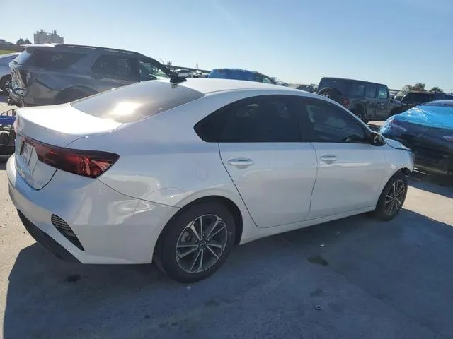 3KPF24AD0PE649733 2023 2023 KIA Forte- LX 3