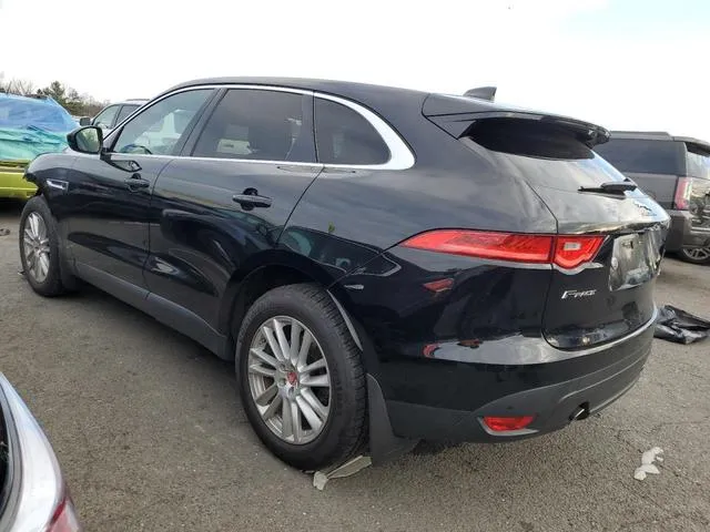 SADCK2FX0LA647878 2020 2020 Jaguar F-Pace- Prestige 2