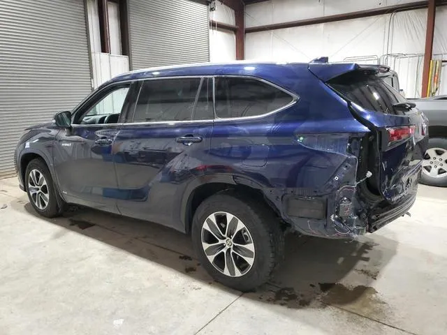 5TDHBRCH9MS021757 2021 2021 Toyota Highlander- Hybrid Xle 2