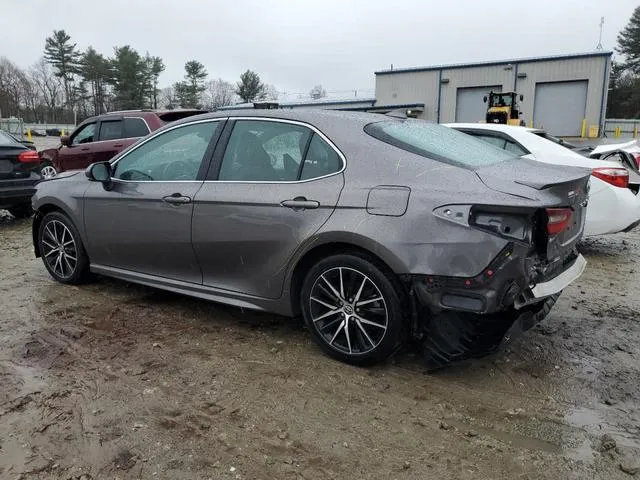 4T1G11AK8MU486195 2021 2021 Toyota Camry- SE 2