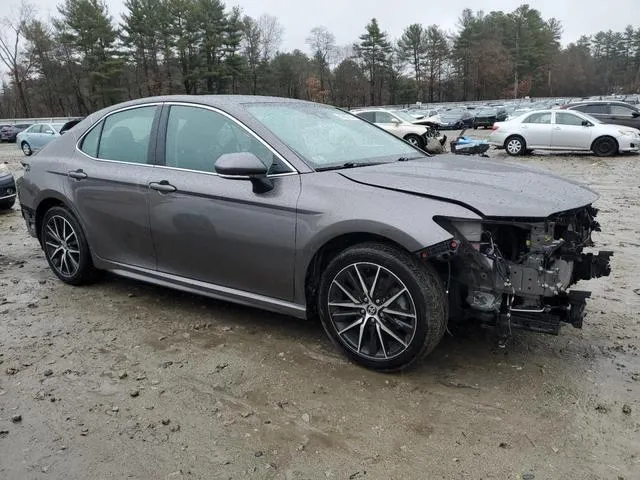 4T1G11AK8MU486195 2021 2021 Toyota Camry- SE 4