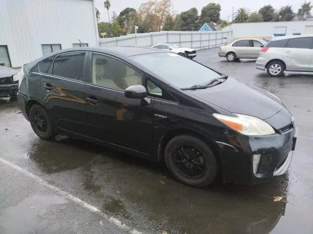 JTDKN3DU7D0339823 2013 2013 Toyota Prius 4