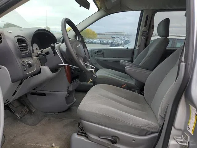 1A4GJ45R07B208026 2007 2007 Chrysler Town and Country- LX 7