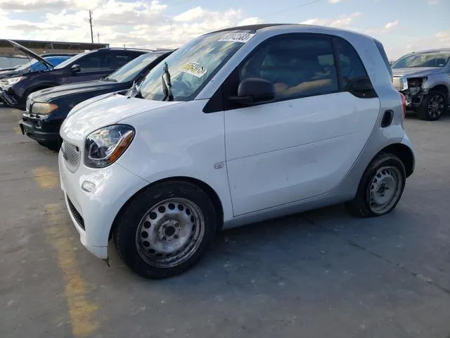 WMEFJ5DA9HK170222 2017 2017 Smart Fortwo 1