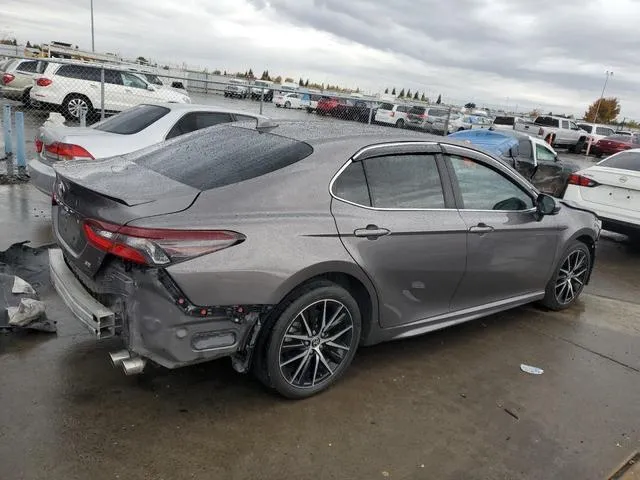 4T1G11AK7MU593075 2021 2021 Toyota Camry- SE 3