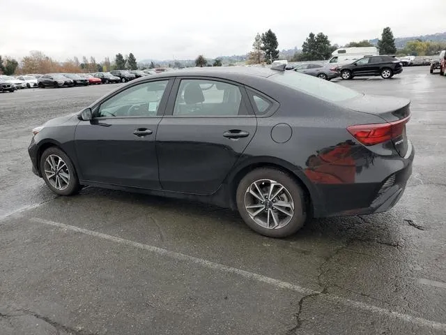 3KPF24AD6PE646853 2023 2023 KIA Forte- LX 2