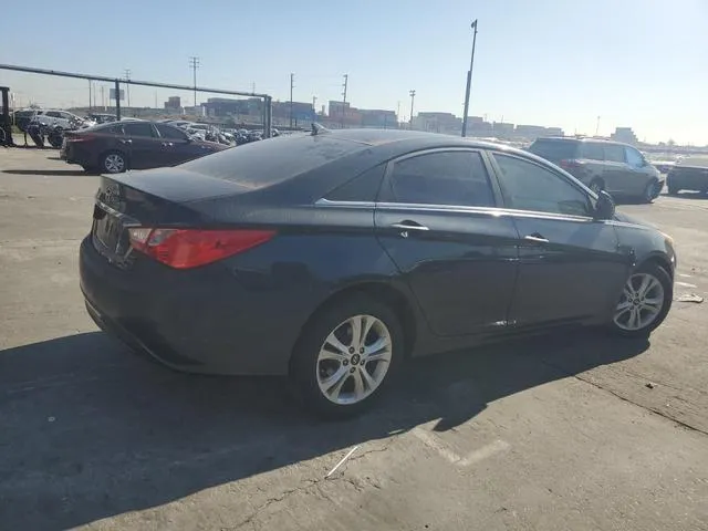 5NPEB4AC4BH069120 2011 2011 Hyundai Sonata- Gls 3